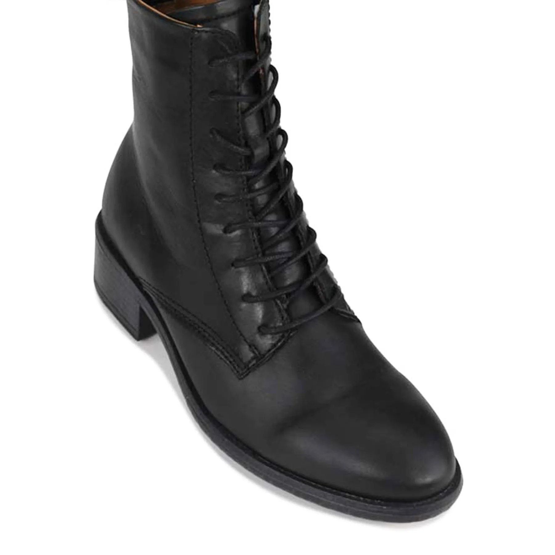 CELIA LEATHER ARCHIVE ANKLE BOOT