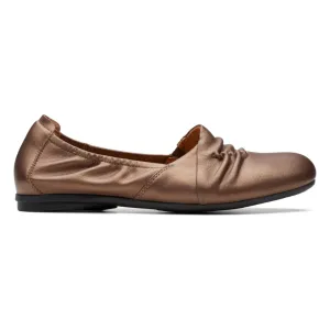 Clarks Rena Way Bronze Leather Slip-On (Women's)