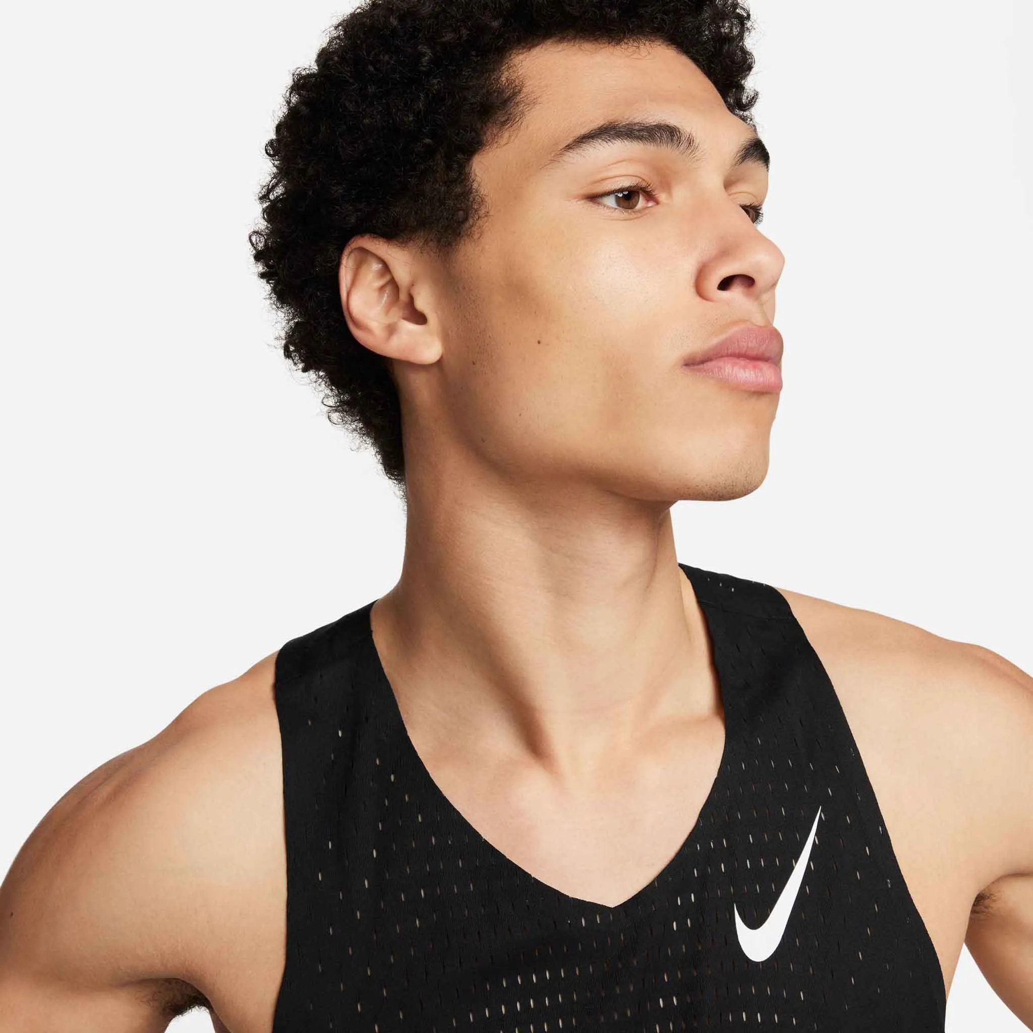 Nike | Men's AeroSwift Dri-FIT ADV Running Singlet - Black/Summit White