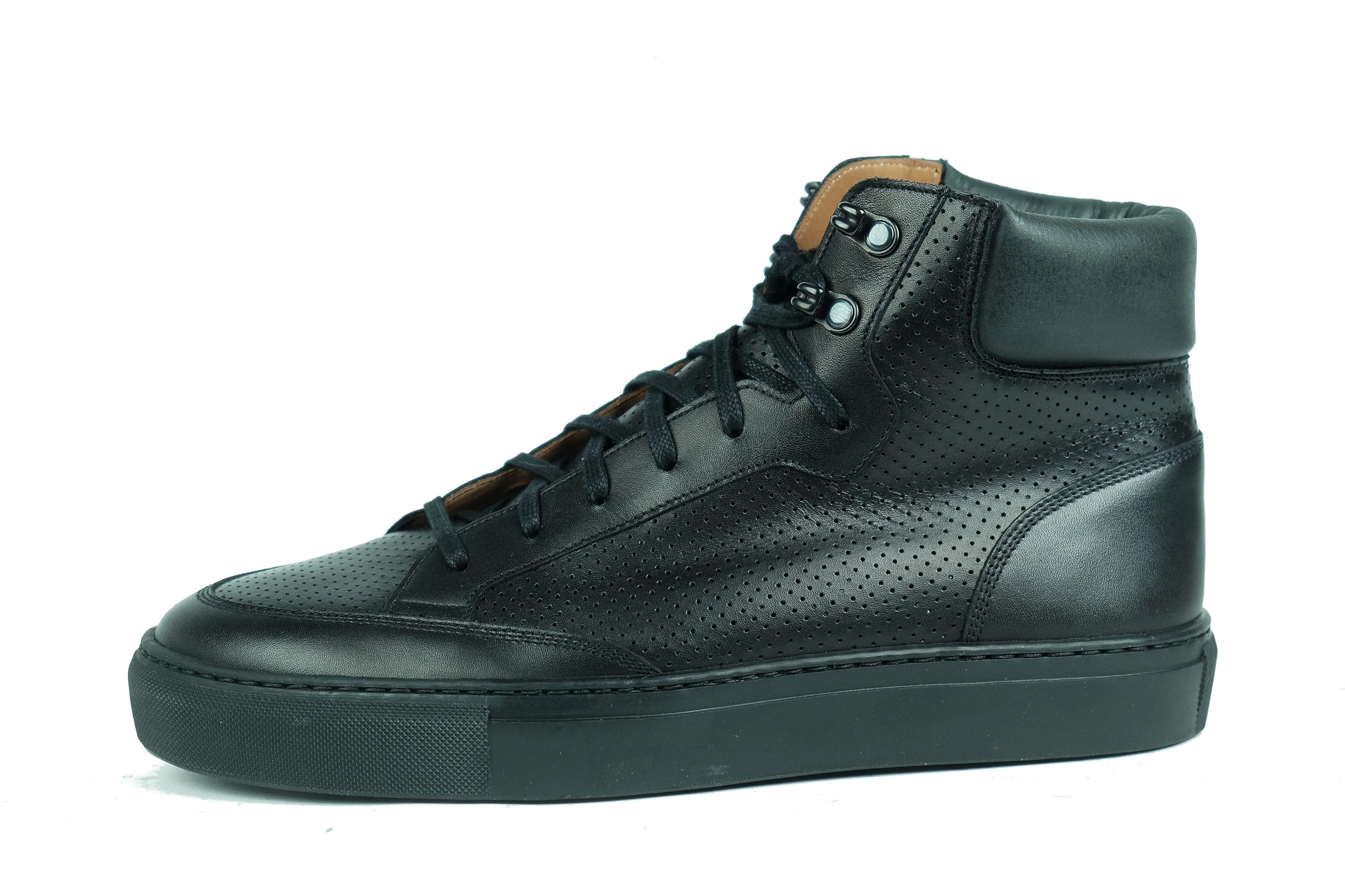 Richland - Perforated Black Calf